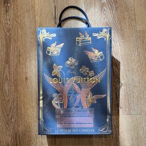 Louis Vuitton Paper Shopping Bag